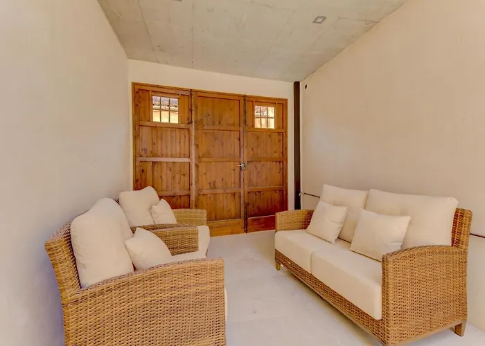 Alicanti 2 By Sealand *