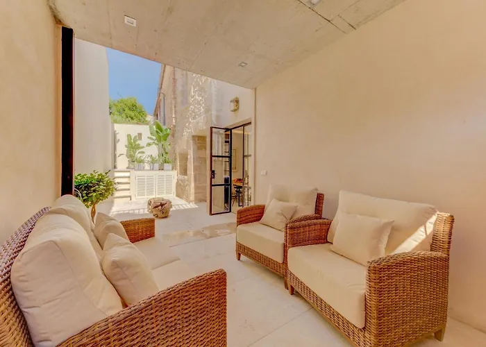 Alicanti 2 By Sealand Pollensa