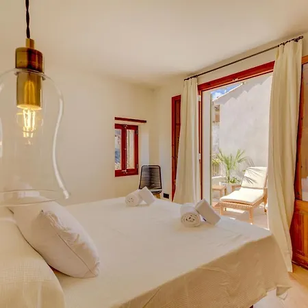 Alicanti 2 By Sealand Villa *